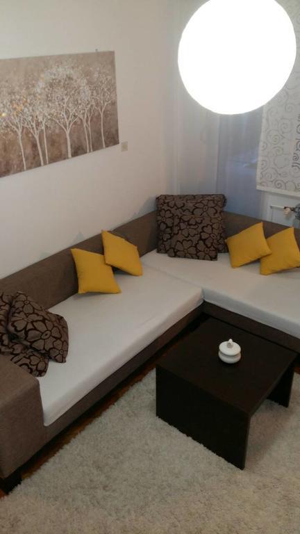 Apartman Katja Apartment Osijek Bagian luar foto